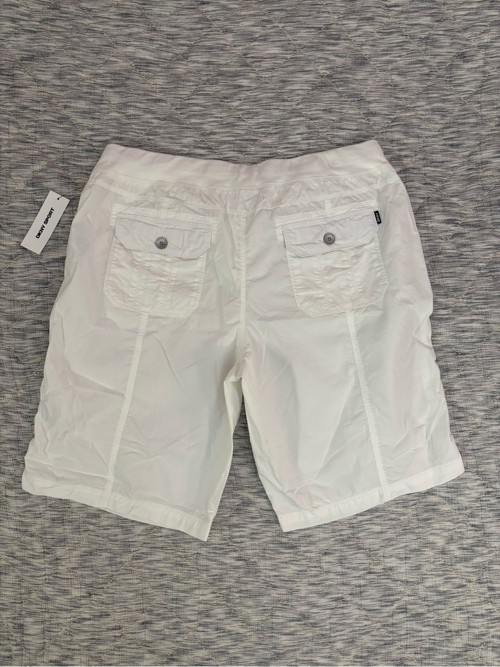 DKNY Sport White Bermuda Shorts Sz XL NWT | DKNY Sport Women Bermuda Shorts - - Picture 2 of 9